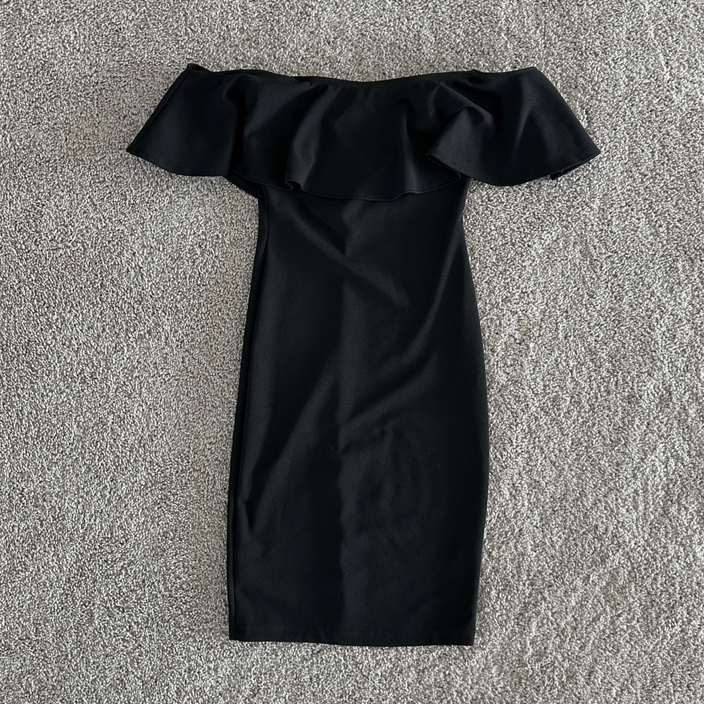Windsor Black Off-Shoulder Dress